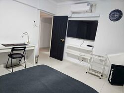 Blk 410 Jurong West Street 42 (Jurong West), HDB Executive #561497371